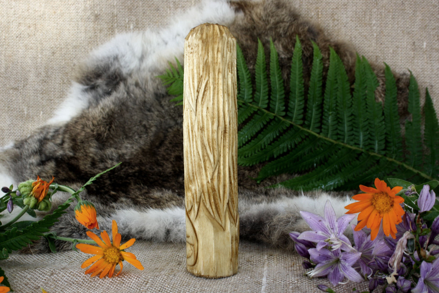 Wooden figurine of Celtic Goddess AIBELL.