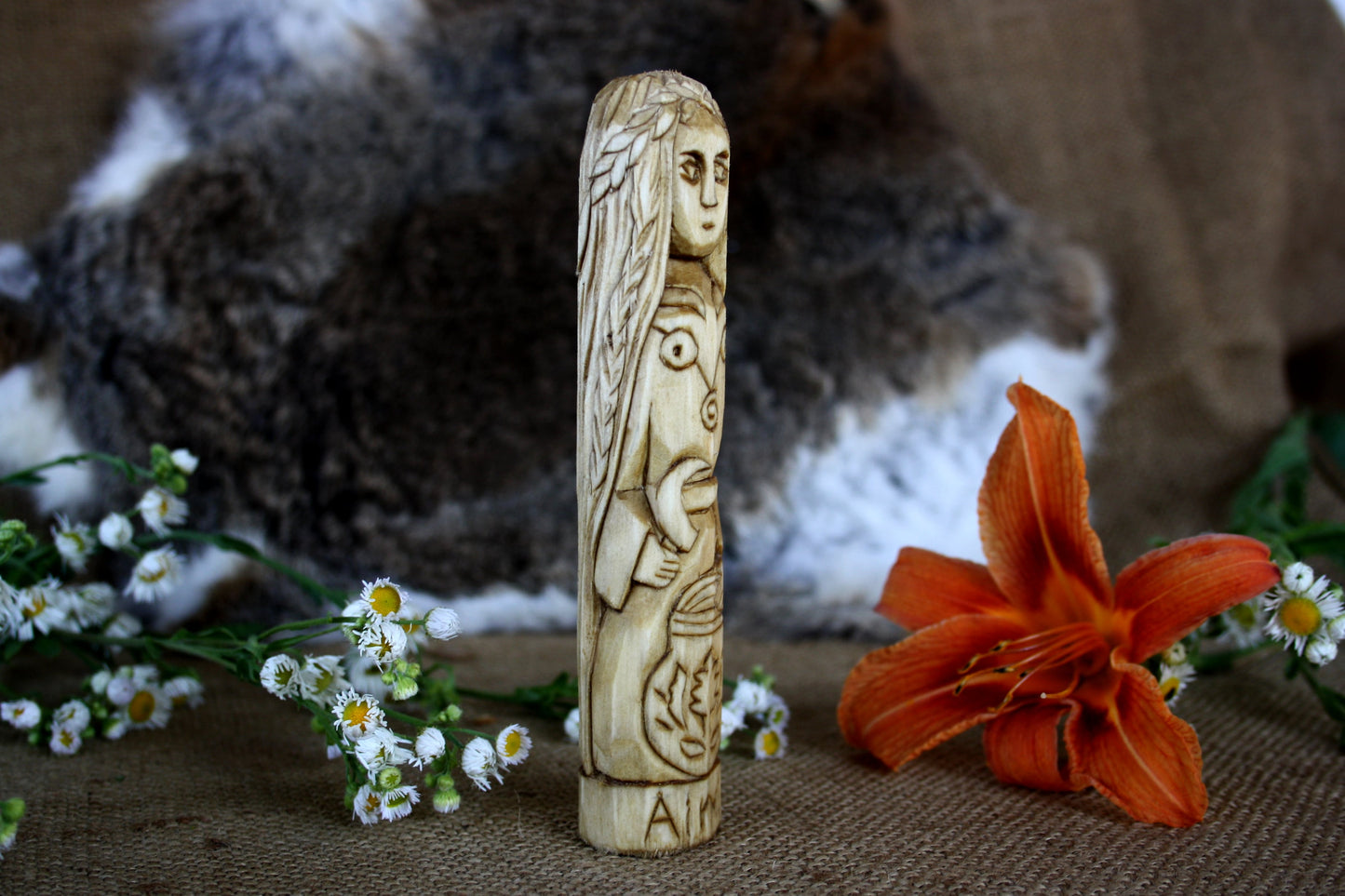 Wooden figurine of Celtic Goddess AIRMID.