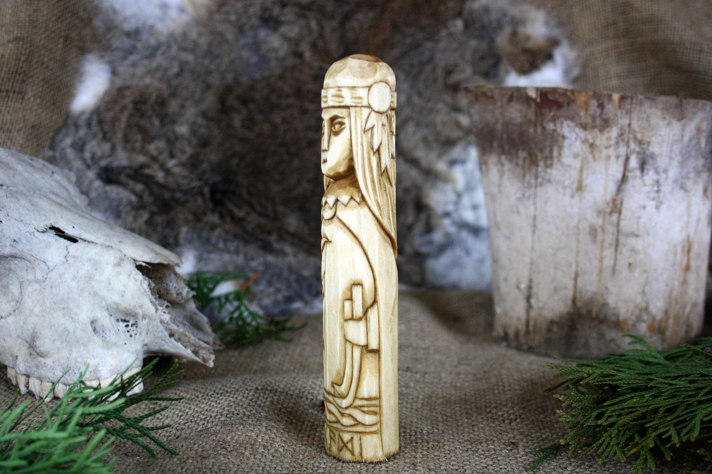 Norse Goddess SKADI statue