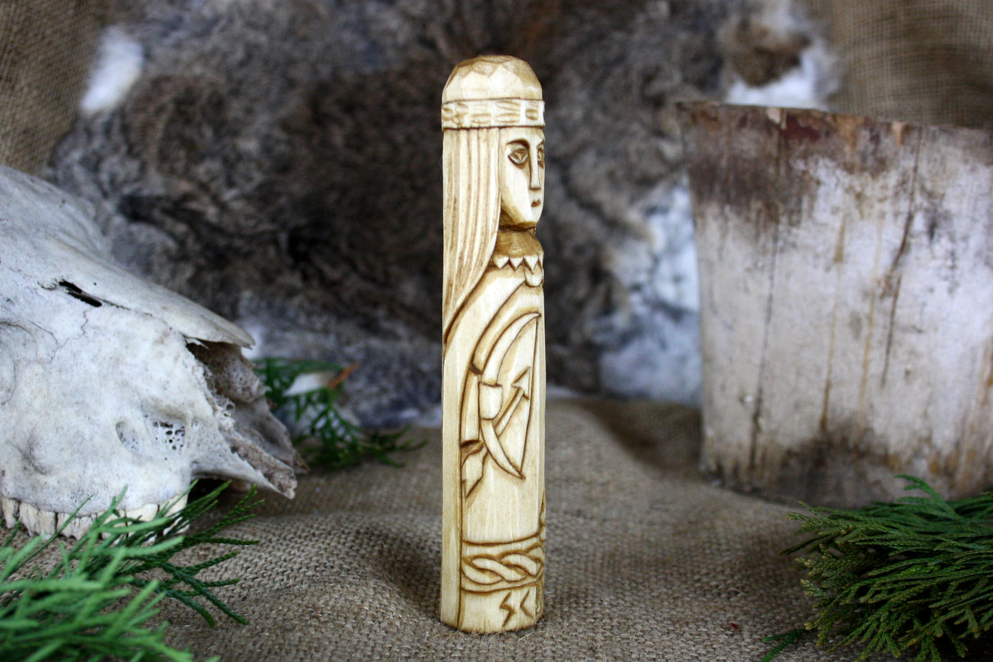 Norse Goddess SKADI statue