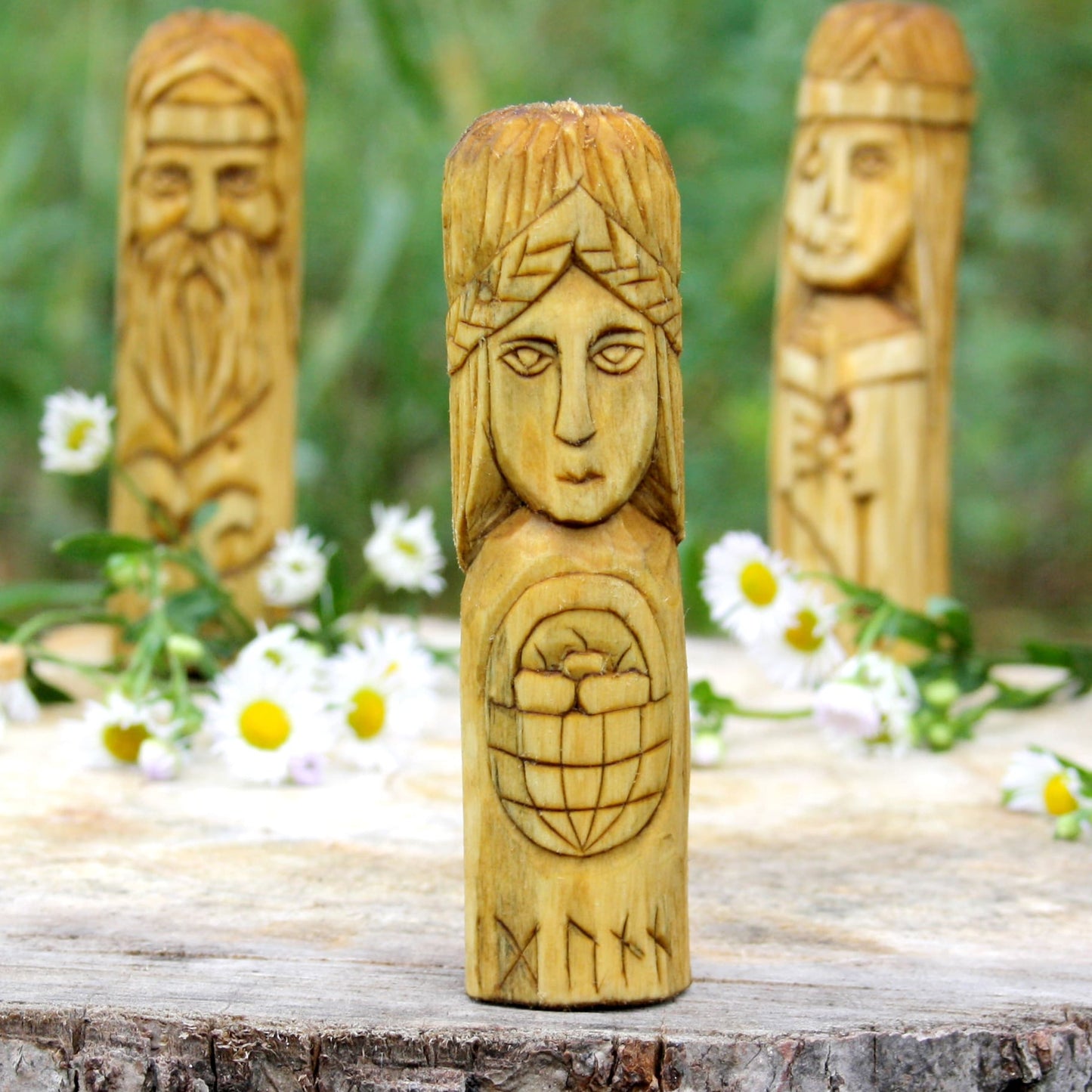 Idunna wooden statue 10 cm hand carved Norse goddess figurine