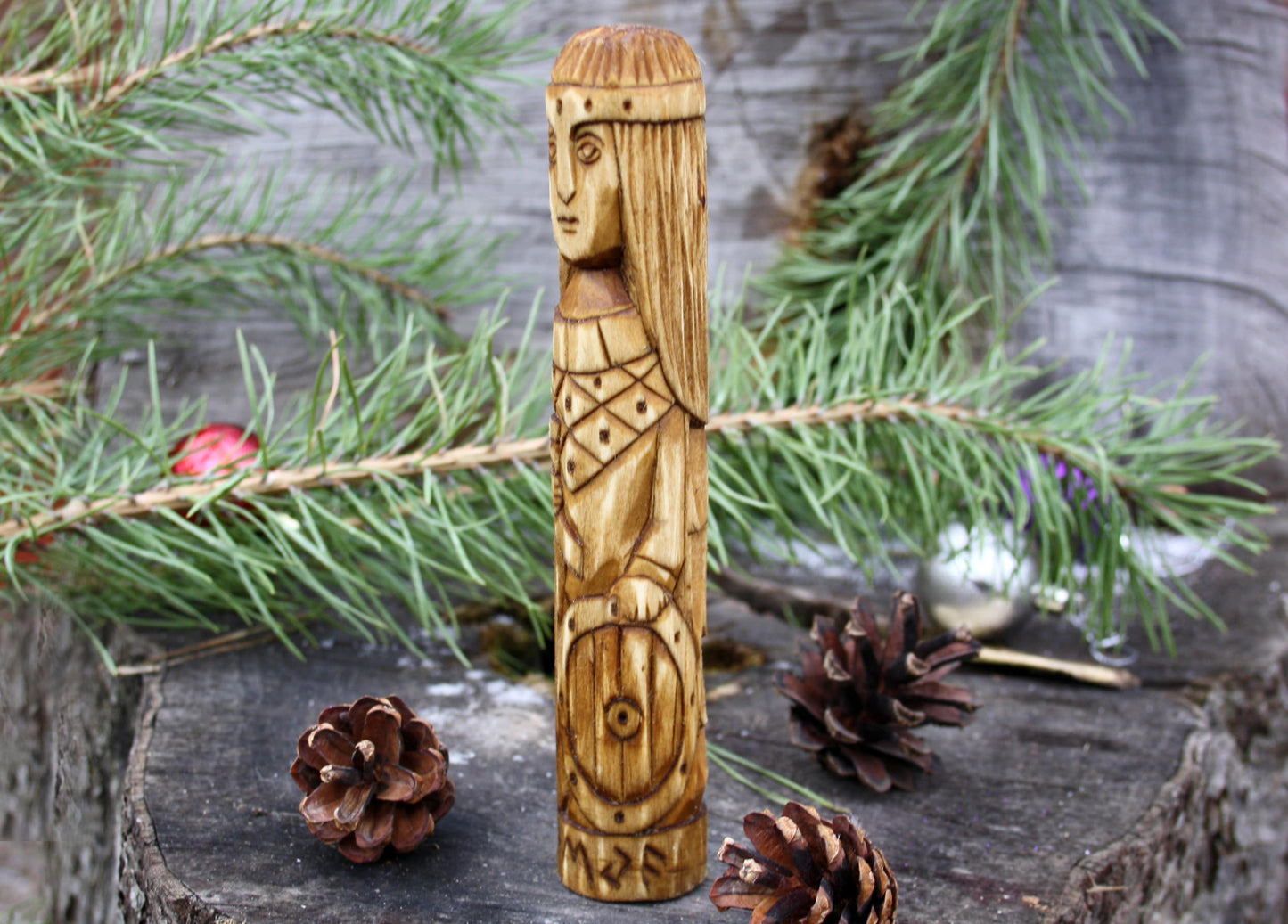 Freya figurine