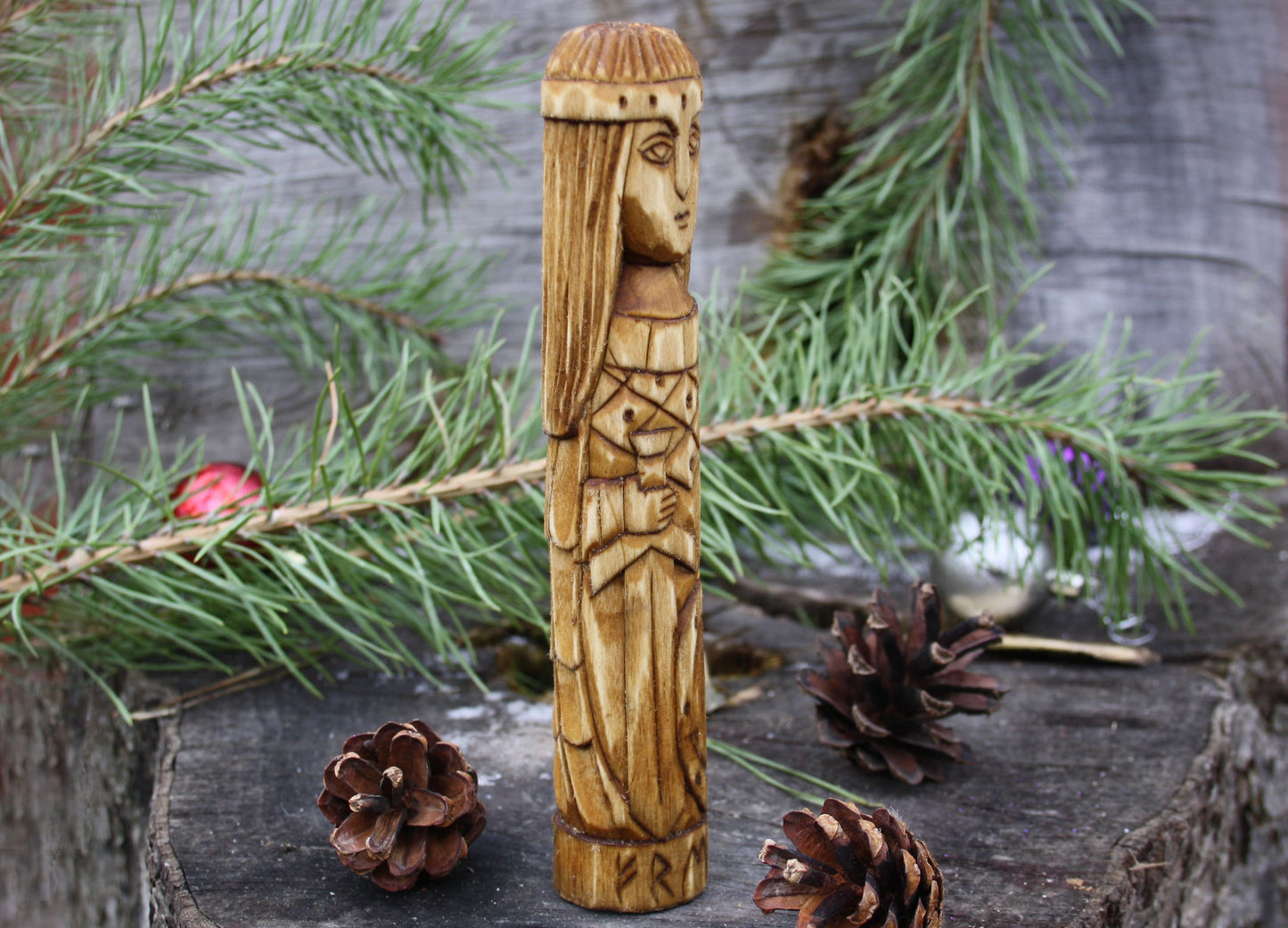Freya figurine