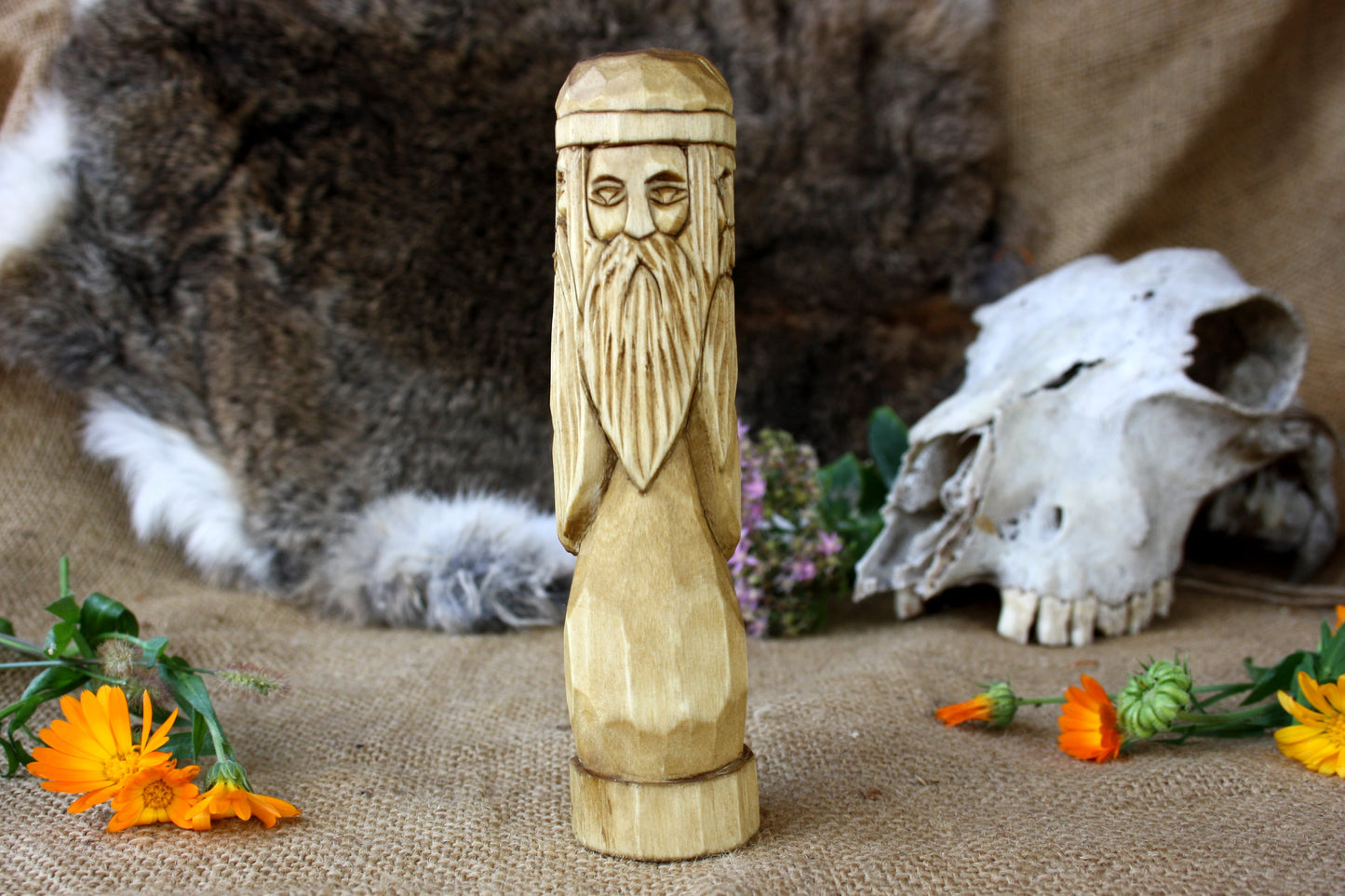Svitovit figurine