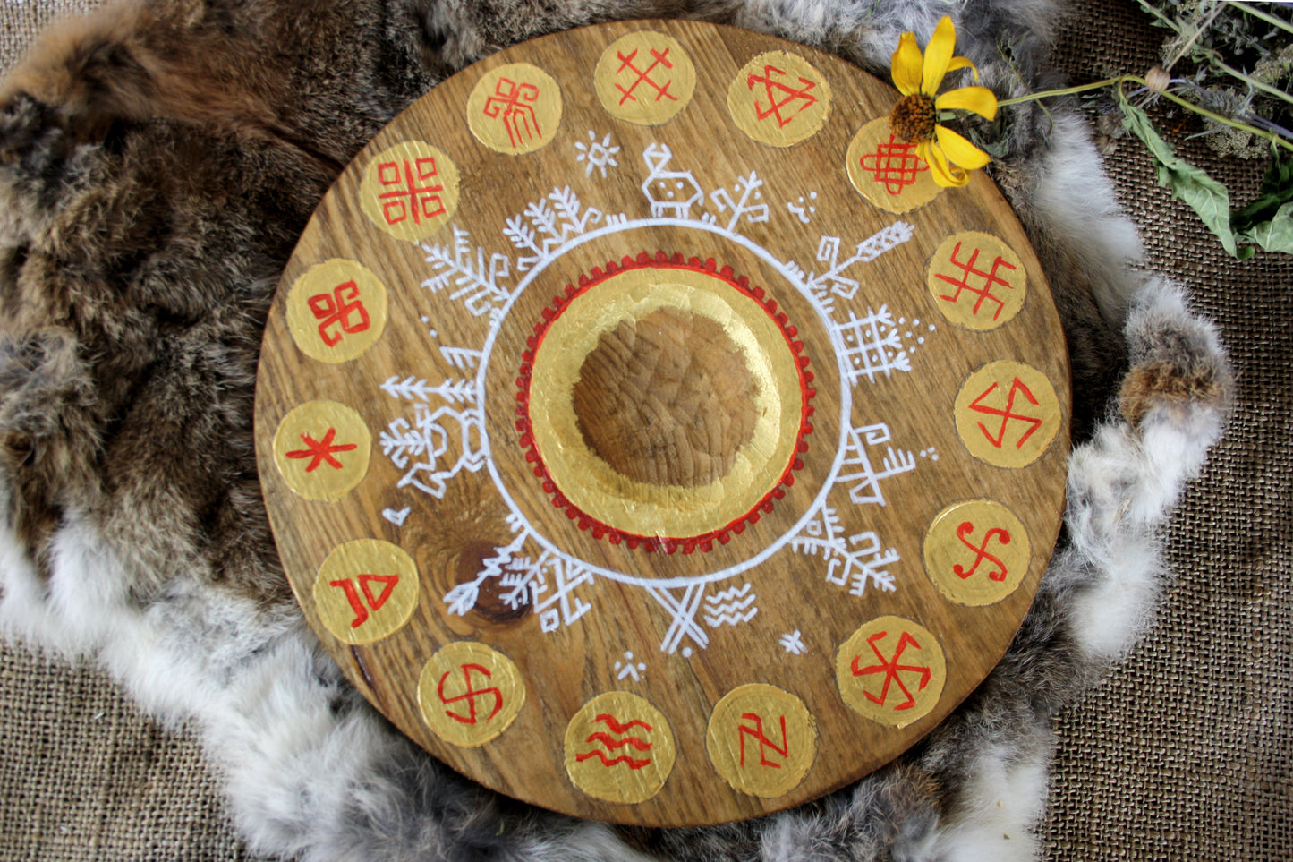 Small Slavic Pantheon. Altar. Makosh, Hors, Chur, Dana, Stribog, Yarylo, Morana, Chernobog, Yarylo,Dajdbog, Perun, Lada, Rod, Svarog, Veles.