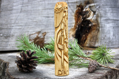 Celtic God DIAN CECHT wooden statue