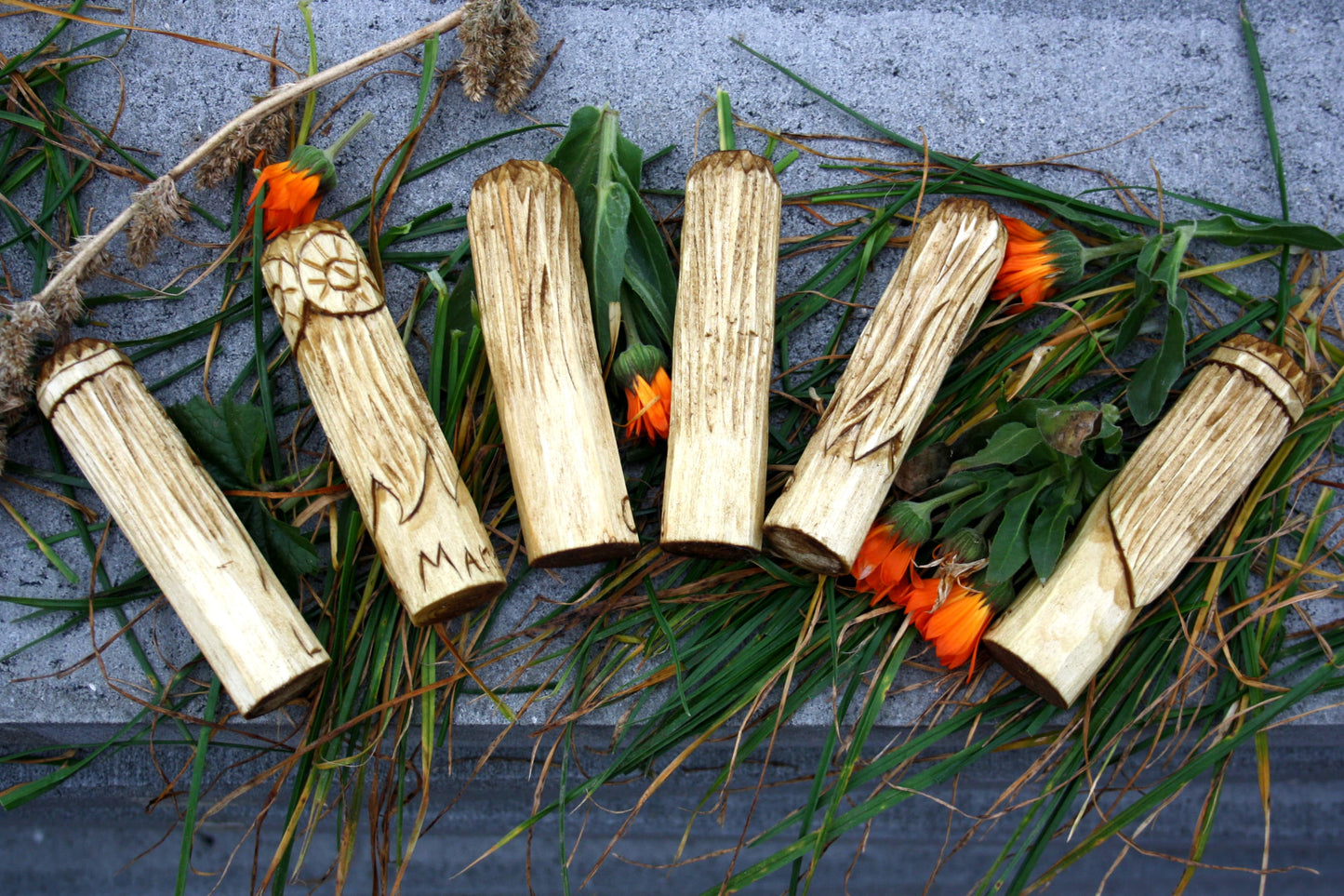 Small wooden celtic altar. handcrafted statue. belenus, mannan mac lir, boann. celtic statues