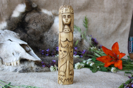 Freya figurine