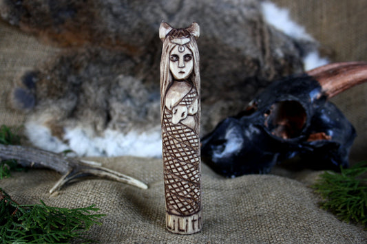 Wooden figurine Lilith