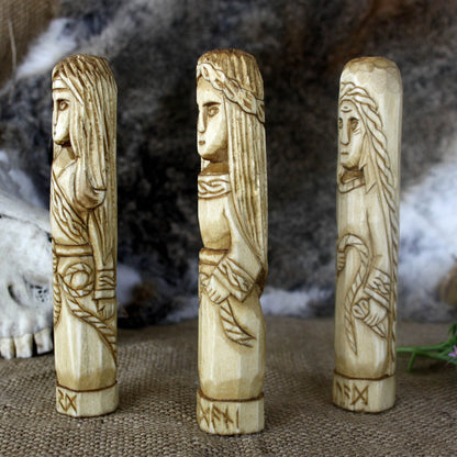 Urd Verdandi Skuld wooden figurines pofile view 15 cm Norse Norns set