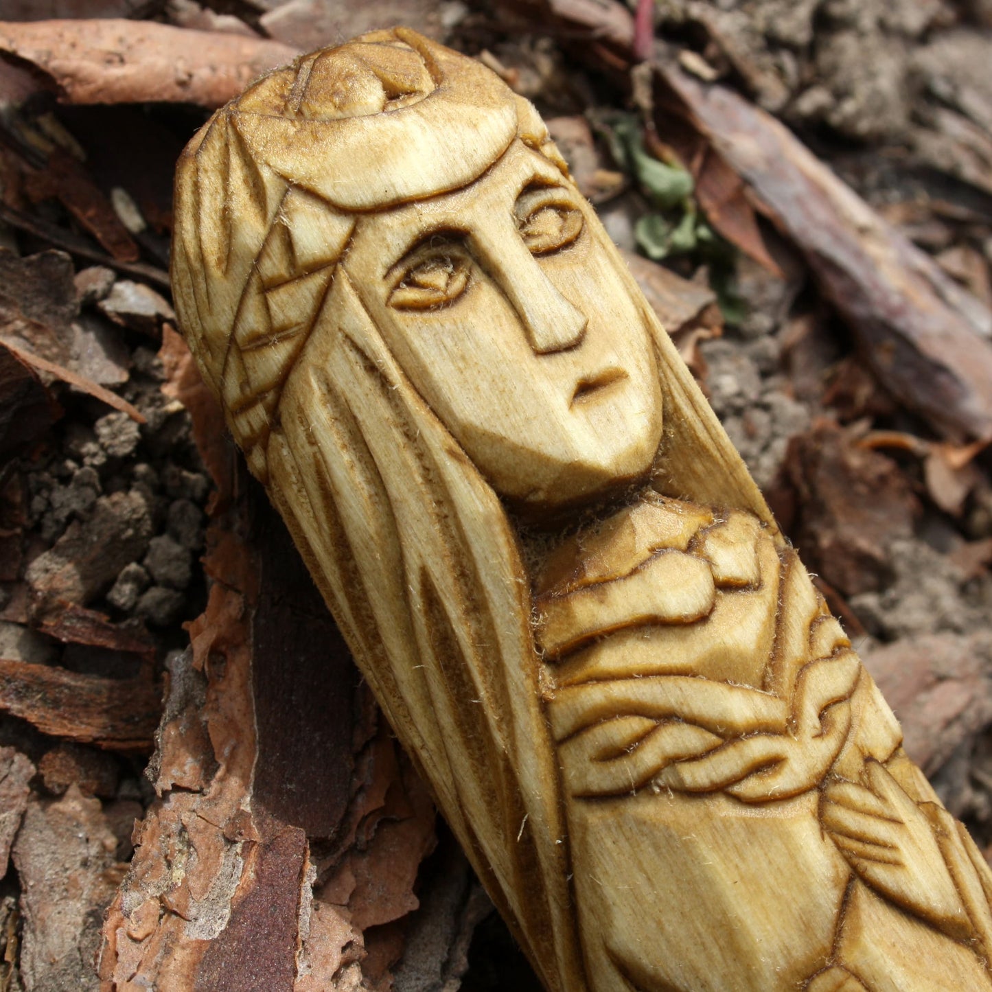 Arianrhod Celtic goddess 15cm face detailed hand-carved wooden figure