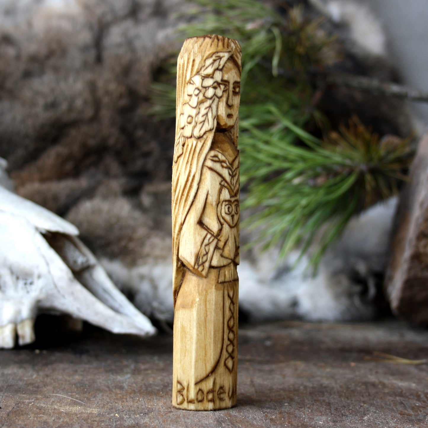 Blodeuwedd Celtic goddess of flowers 15cm hand-carved wooden statue side view