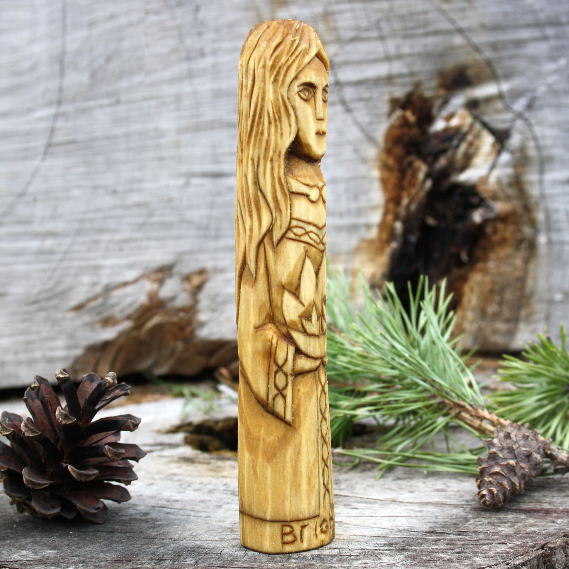 Brighit Celtic goddess 15cm wooden statue side detail