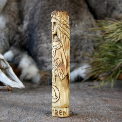 Caireen Celtic goddess 15cm wooden statue opposite side view