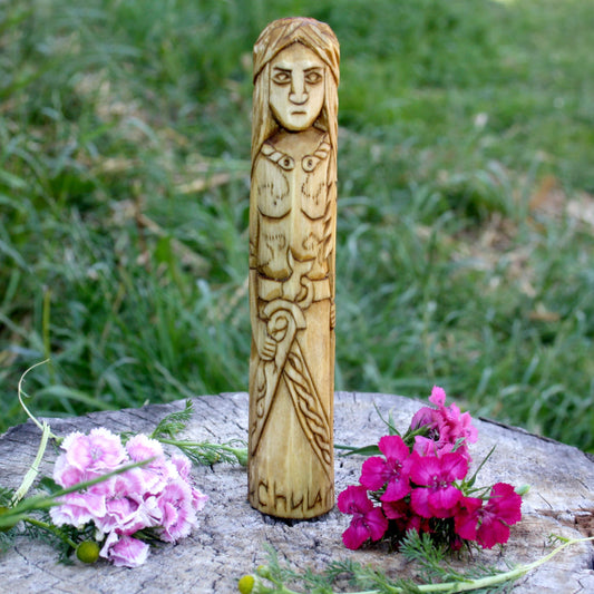 Cú Chulainn Celtic demigod and warrior hero 15cm hand-carved wooden statue front view