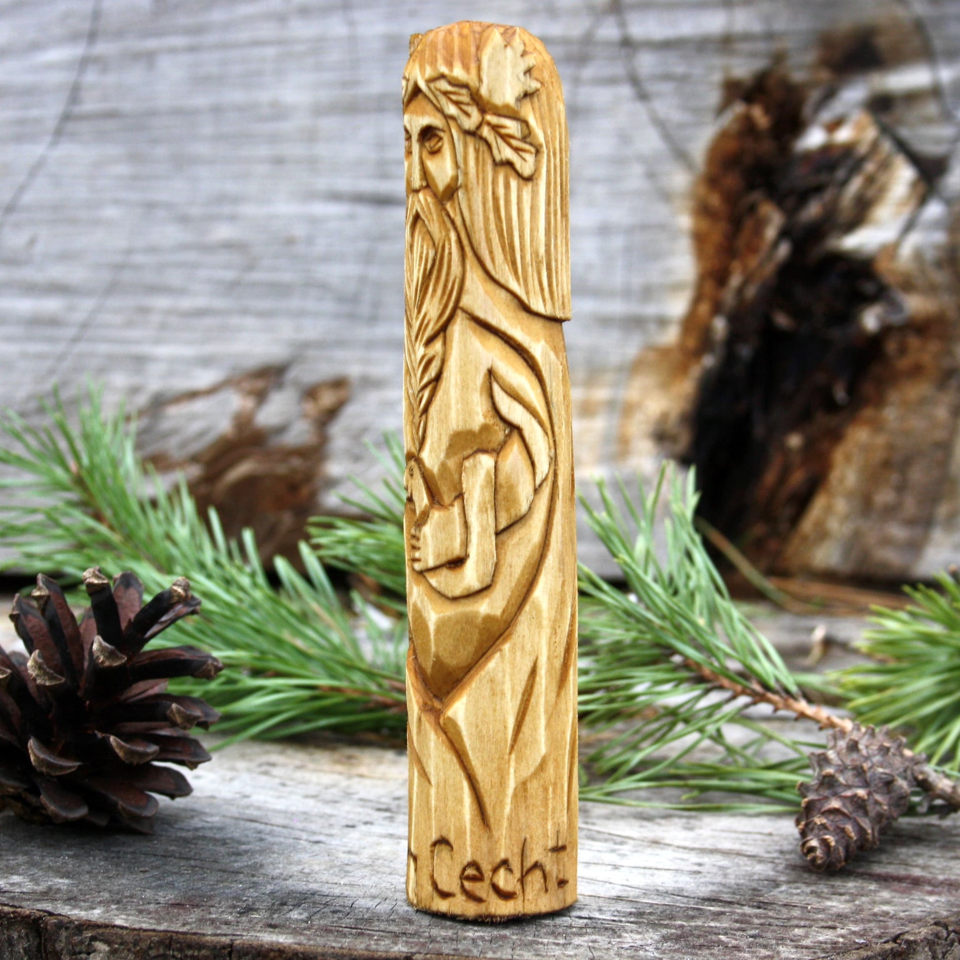 Dian Cécht Celtic god 15cm hand-carved wooden statue side view