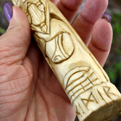 Detailed carving Mimir statue natural wood hand carved figurine