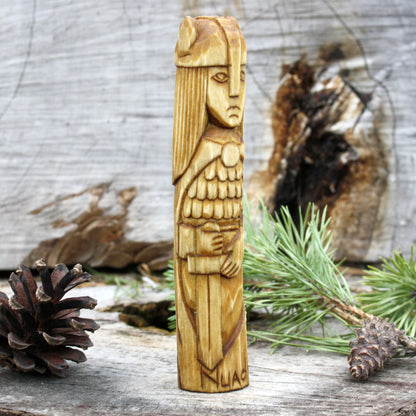 Nuada Celtic god king of the Silver Hand 15cm hand-carved wooden statue side view