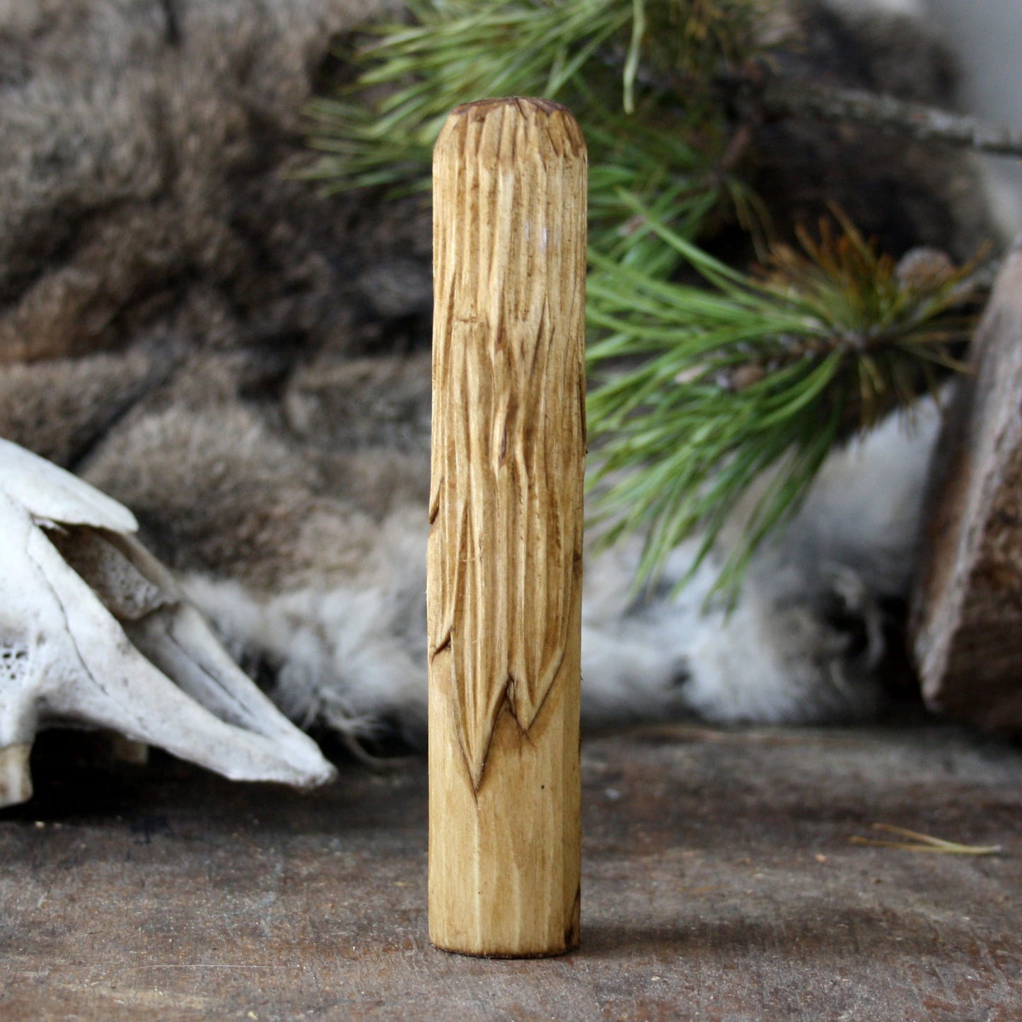 Rhiannon Celtic goddess 15cm hand-carved wooden statue back view