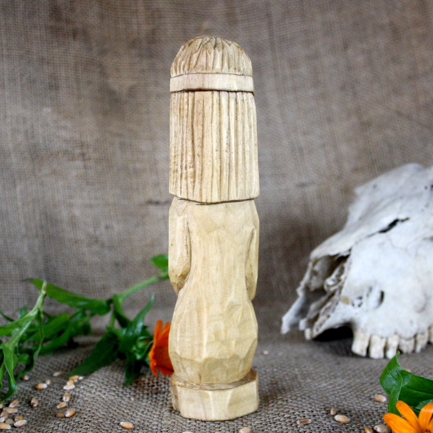 Back view of Rod Slavic wooden idol 18 cm
