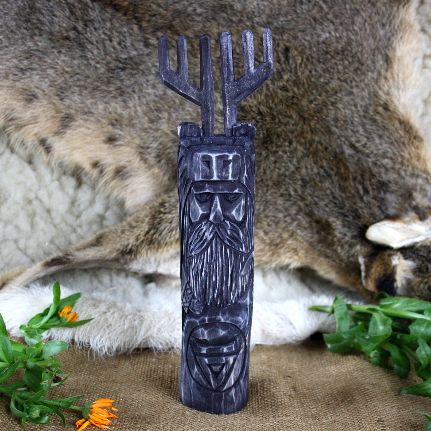 Veles dark Slavic wooden idol 20 cm with removable wooden horns front side
