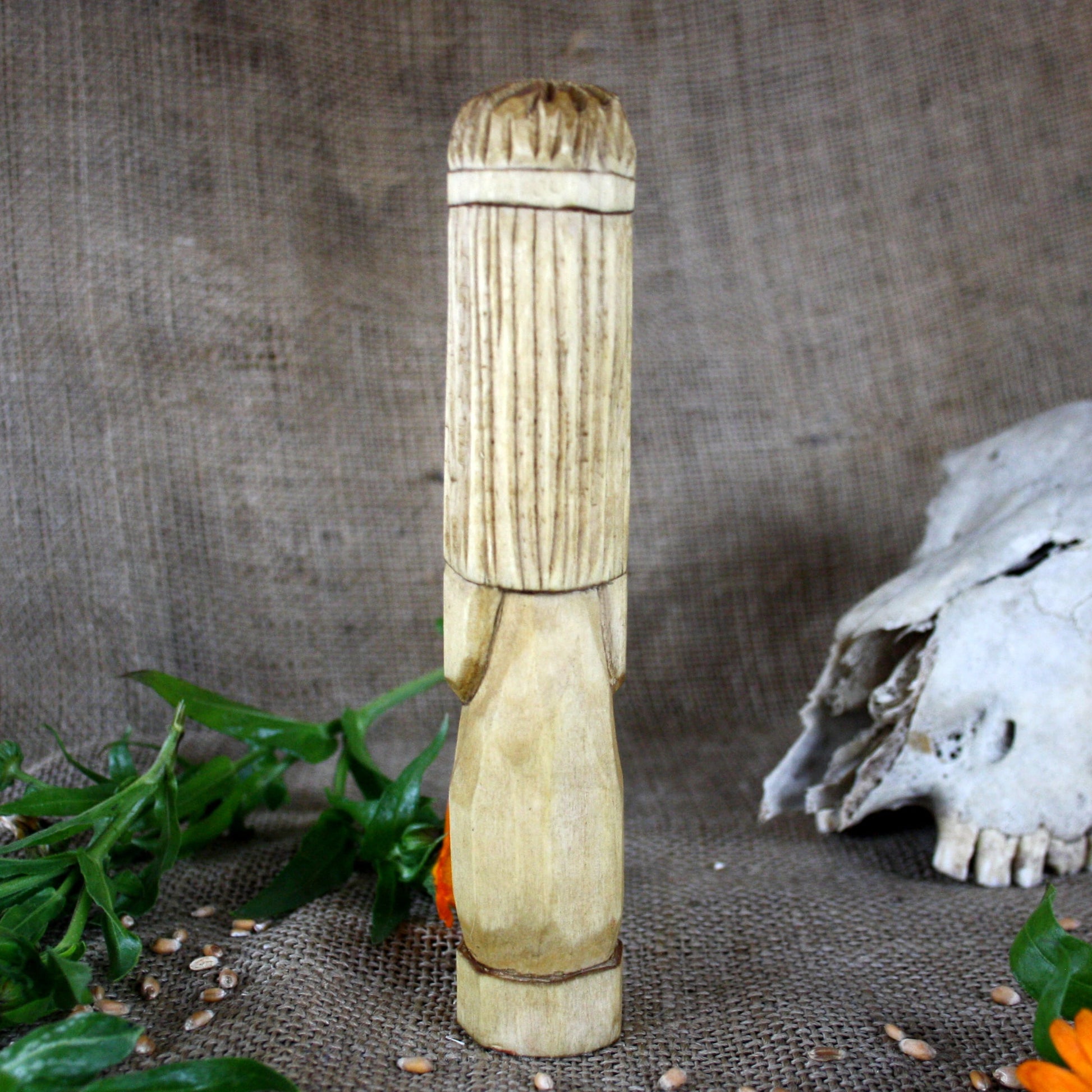 Back view of Zhiva Slavic wooden idol 18 cm