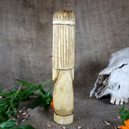 Back view of Zhiva Slavic wooden idol 18 cm